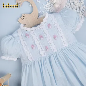 Вышитый кролик Светло-голубое льняное платье для девочек-BB1918