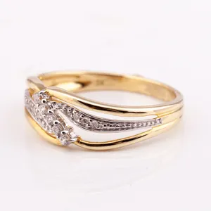 Best Seller Ring R-10338 18K Yellow Gold with Diamond for Female Luxury Classic Design Handmade from Thailand Factory