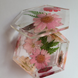 RESIN JEWELRY <b>BOX</b>, Pressed <b>Flowers</b> <b>Box</b>, Hand-Poured Epoxy Resin Jewelry Storage <b>Box</b> - Product Image 1