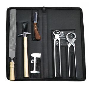 Kit de ferrage pour l'entretien des sabots de cheval avec outils de ferrage et instruments chirurgicaux vétérinaires, certifié CE - Product Image 4
