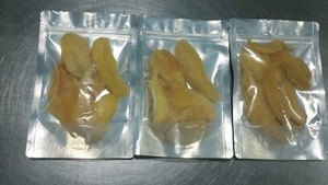 <b>Dried</b> <b>Mango</b> Slices Natural Fruit Snack Salty Taste Sliced Shape - Product Image 6