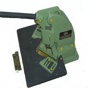 Máquina de muescas manual de alta eficiencia, herramienta para hacer muescas, adecuada para caja, hecha en la India - Product Image 1