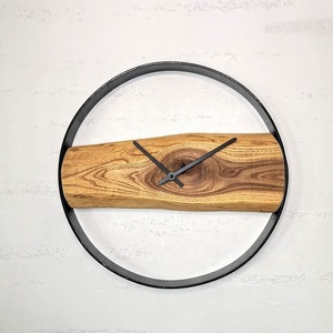 นาฬิกาแขวนผนังไม้ธรรมชาติ - Product Image 1