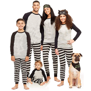 Pyjama de nuit unisexe moderne à manches longues, confortable et respirant, imprimé OEM - Product Image 1