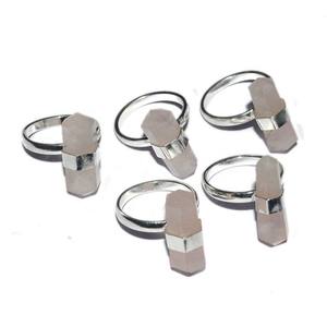 โรสควอตซ์แหวนปลายคู่ - Product Image 1