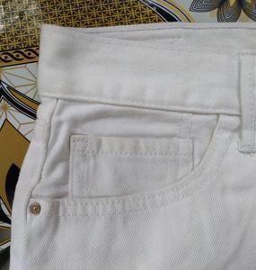 Lots de vêtements de marque en surplus : Shorts en jean pour femmes, Hot Pants, avec fermeture éclair et multiples poches – Stock du Bangladesh - Product Image 3