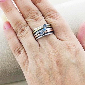 Venta al por mayor hermosa plata esterlina 925 clásico martillo banda anillos de boda labradorita piedras preciosas fiestas Unisex - Product Image 6