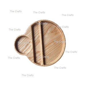 Plateau en bois en forme de cœur pour chocolats avec des noix de la plus haute qualité, des collations, des fruits secs, plateau de service à vendre - Product Image 3