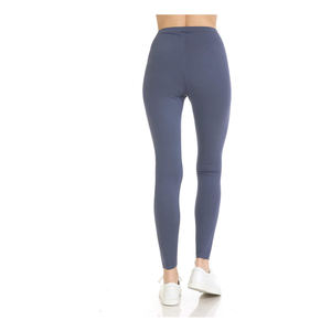 Vente en gros Ensemble de vêtements de sport taille haute pour femmes Leggings noirs à la mode et soutien-gorge de sport conçus pour l'entraînement et la performance - Product Image 6