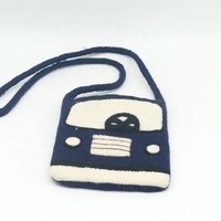 Tas Felt, Tas Tangan untuk Wanita, Mudah Dibawa, Dibuat dengan Tangan oleh Wanita Pengrajin yang Terampil dan Berbakat dari Nepal, Ramah Lingkungan dari Wol Selandia Baru