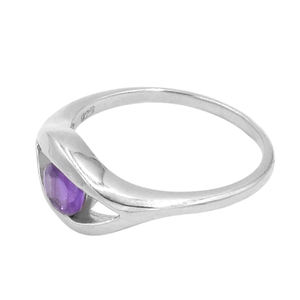 Bague en argent sterling plaqué rhodium de forme ronde en améthyste, bijoux unisexe - Product Image 2