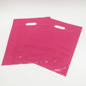 Bolsa de transporte de plástico con diseño de impresión personalizada, Asa de ldpe personalizada, embalaje de ropa, bolsa de plástico, sh con logotipo - Product Image 3