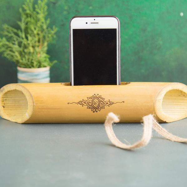 2021 New Model Solid Bamboo Mobile Holder Amplifier New Design Multipurpose Portable Table Decor Mobile Holder Wholesale Price