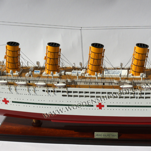 Modèle de navire de croisière HMHS MAURETANIA 1916 / Modèle de navire artisanal - Product Image 1