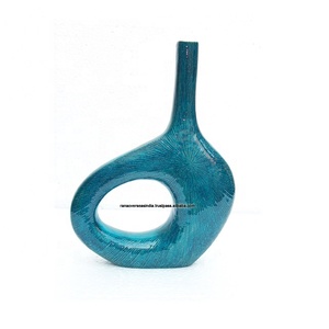 Modern Elegant Design Aluminium Flower <b>Vase</b> With Enamel Colored for Hotel Office and Home Decoration - Product Image 6