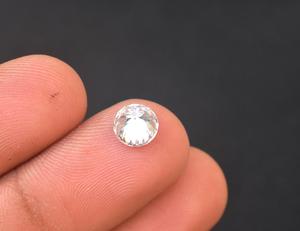 สีขาว D สีรอบตัด VVS1 Moissanite หินหลวมพลอยสังเคราะห์เพชรที่มีใบรับรอง GRA 7.0มิลลิเมตร1.2กะรัต - Product Image 2