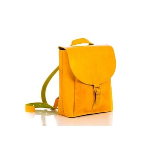 Sac en cuir véritable imperméable et jaune brillant Cuir de luxe pour femmes Cuir véritable Matériau à la mode - Product Image 1