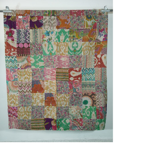 De pequeño parche diferentes diseños kantha edredones de telas 100% algodón para textiles para el hogar y los diseñadores de interiores - Product Image 1