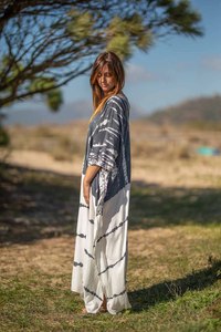 Caftan trois quarts à col en v pour femmes, vêtements de plage d'été - Product Image 4
