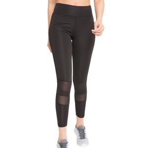 Leggings de gym double couche pour femmes avec panneaux de soutien Leggings en similicuir pour femmes Fashion Forward - Product Image 2