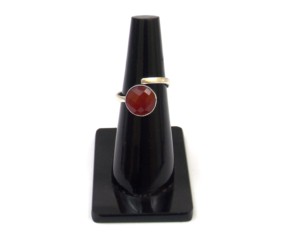 Mejor Estilo Vintage Regalo del día de San Valentín Forma de bloqueo Piedra preciosa cornalina Chapado en oro Bisel hecho a mano Ajuste Anillo de piedra natal Oval - Product Image 3