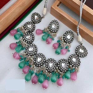 Kundan jaypurui — ensemble lourd de mariée indienne, tenue de tous les couleurs, à prix bas, création M, incroyable - Product Image 1