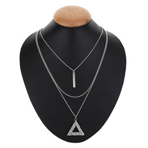 2024 à la mode femmes INS pendentif collier délicat papillon clavicule courte chaîne doux blanc argent bleu pour les fêtes à la mode - Product Image 2