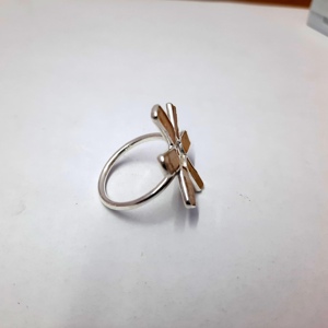 แหวนพลอยชาติพันธุ์ของผู้หญิงที่สง่างามพร้อมบุษราคัมจากจักรพรรดิธรรมชาติสำหรับงานปาร์ตี้และวันครบรอบ - Product Image 1