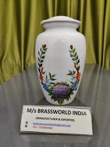Brassworld India Aluminio pintado a mano Cordero y bandera Urna de cremación Suministros funerarios - Product Image 5