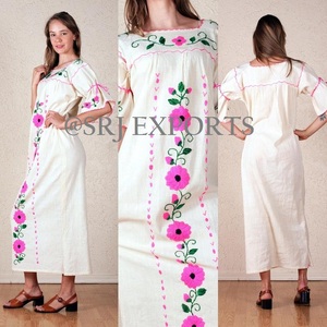 Été Boho Style Offre Spéciale Lumière Coton Brodée Mexicaine Cloche Manches Robe Maxi Boho Dame À La Mode Ethnique Vêtements Robe Folklorique - Product Image 4