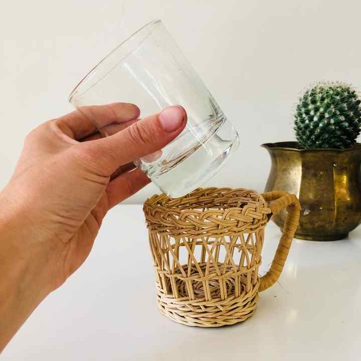 Best Selling Vintage Wicker Rattan Glass Mug Inserts with Glass Cup Holder Made in Vietnam