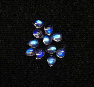 Piedra lunar de arcoíris Natural de 4mm y 5mm, pera Lisa calibrada, cabujón suelto, proveedor, precio al por mayor, piedras para ajuste de joyería, comprar - Product Image 1