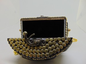 Hot Sale Purse Shiny round Shape Handbags PursesWomen Gold stud black resin stone Clutch Sling Wedding Evening Gift Bag - Product Image 4