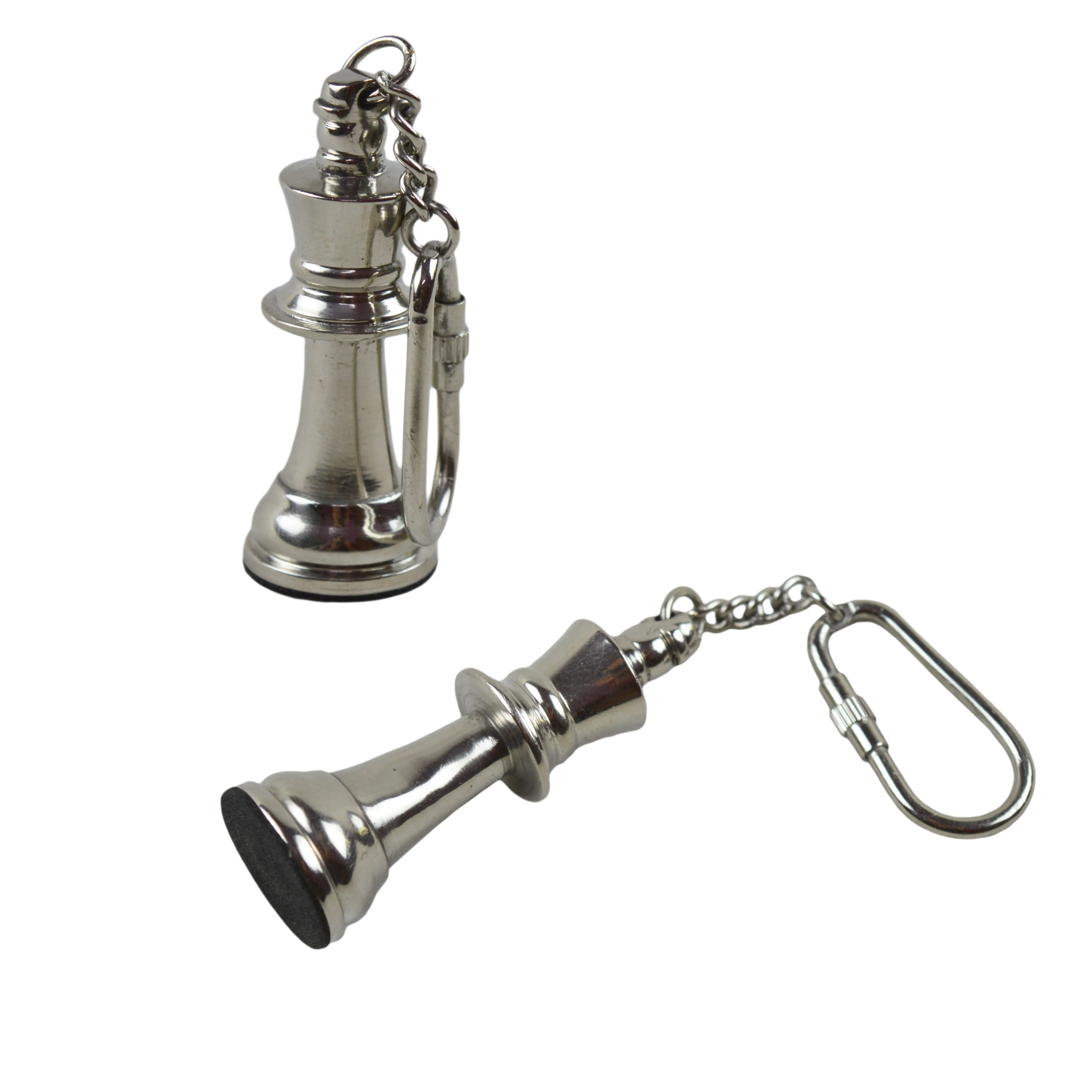 Industrial Quality Solid Metal Design Set Of Two Key Chain With Perfectly Chess Game Players Design Key Holder