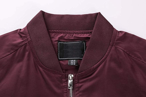 Chaqueta Bomber personalizada Premium de alta calidad para hombre, acolchada impermeable con tela de lona, colocación de logotipo frontal - Product Image 3