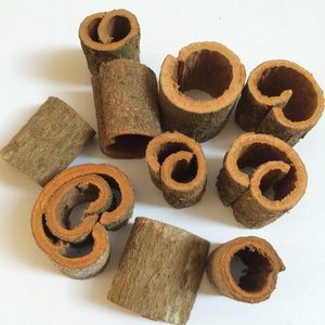 Top Quality and Cheap Price Round Cut Cassia Cinnamon made in Vietnam on sale - Product Image 3