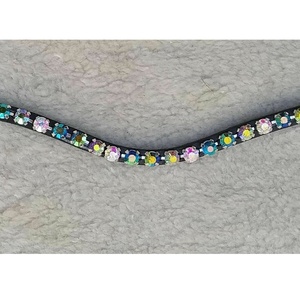 Nouvel arrivage de superbes selles de cheval en cuir incurvé en U selle de dressage arc-en-ciel multicolore bride de cheval à une rangée de bandes de sourcils en cristal - Product Image 2