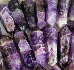 Lot de Géodes en Améthyste Naturelle à Double Pointe, Forme Cœur, Pierre Polie, Fournisseur en Gros, Article Cadeau - Product Image 3