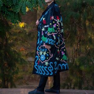 Alta calidad Kimono largo bata mujeres decorado con bordado de seda Chaqueta larga para damas - Product Image 1