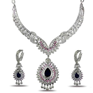 สร้อยคอ เพชรแท้ ของขวัญปีใหม่ รับรองโดยห้องปฏิบัติการ คอลเลคชั่นสำหรับผู้หญิง รับรองโดย IGI และ Ingemco ทองคำขาว ทรงบริลเลียนท์ สไตล์คลาสสิก - Product Image 1