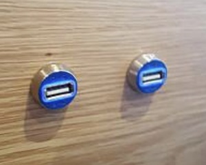 ABA 12W โครเมี่ยมสกู๊ตเตอร์ไฟฟ้า USB ที่ชาร์จโทรศัพท์มือถือที่ชาร์จโลหะผสมสังกะสีเอาต์พุต26*14*35ซม. 1000ชิ้นกล่อง42V 1 x USB