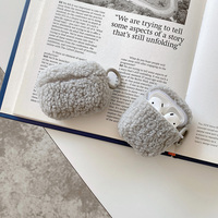 Étui de protection en fausse fourrure pelucheuse avec mousqueton, housse moelleuse en forme de lapin pour Airpods 2