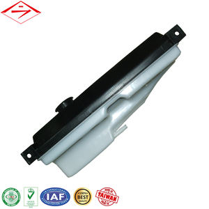 ถังพักน้ำหล่อเย็นสำหรับรถยนต์ TUCSON ปี 05'~09' รุ่น CHIN LANG CL-7334 ของผู้ผลิตอะไหล่รถยนต์ขายส่ง - Product Image 1