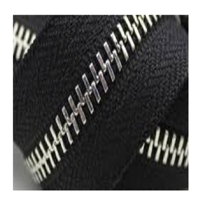 Venta al por mayor OZL 10 # Cremallera de nailon de metal de extremo abierto Cadena larga continua de 100mm de longitud para equipaje y bolsos - Product Image 1