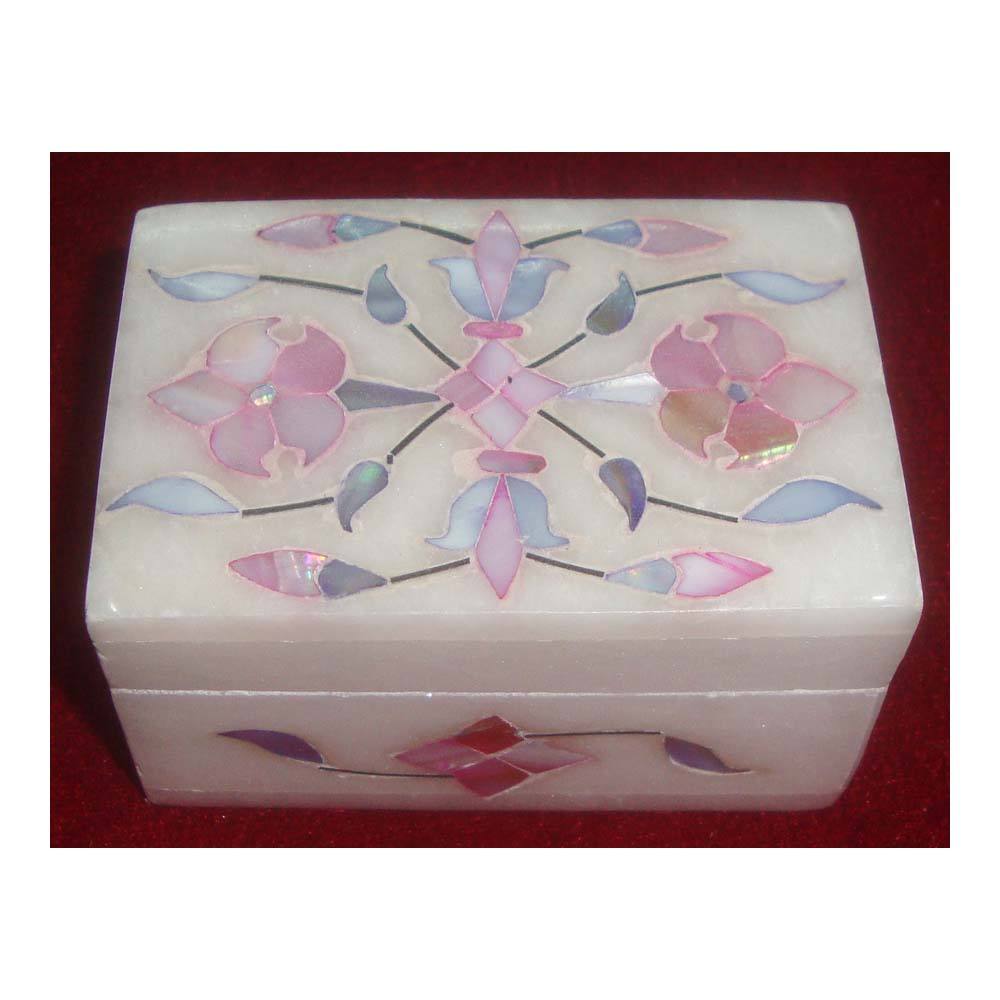 สีชมพูและสีฟ้า