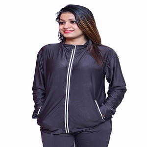 Chándales brillantes hechos de poliéster para mujer, ropa de invierno, trajes para el sudor con servicio OEM para Gitls - Product Image 5