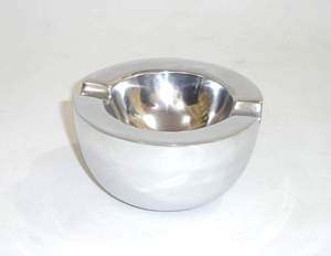 Cendrier polonais brillant de qualité supérieure Cendrier en aluminium de forme moderne de haute qualité Design classique Cendrier argenté fabriqué à la main fantaisie - Product Image 4