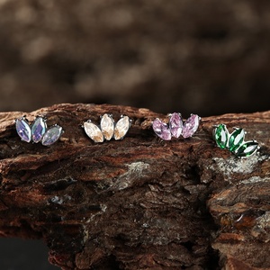 Joyería Corporal Giometal al por Mayor, Titanio ASTM F136, Terminales de Labret con Rosca y Circonita Cúbica en Forma de Marquesa, Piercing para Tragus, Cartílago y Concha - Product Image 2