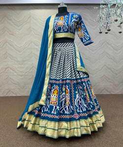 Colección Bollywood bordado trabajo hecho a mano Lehenga Choli con blusa ropa tradicional personalizada ropa de boda y fiesta al por mayor alfanumero - Product Image 3