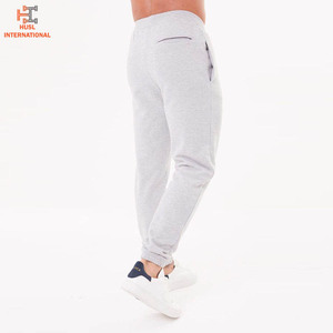 ชุดวอร์มผู้ชายแบบมีฮู้ดสำหรับฤดูหนาว ผ้าฝ้าย 100% สกรีนโลโก้ ขายส่ง ไซส์ใหญ่ ทรงปกติ ชุดออกแบบโดยดีไซเนอร์ - Product Image 5